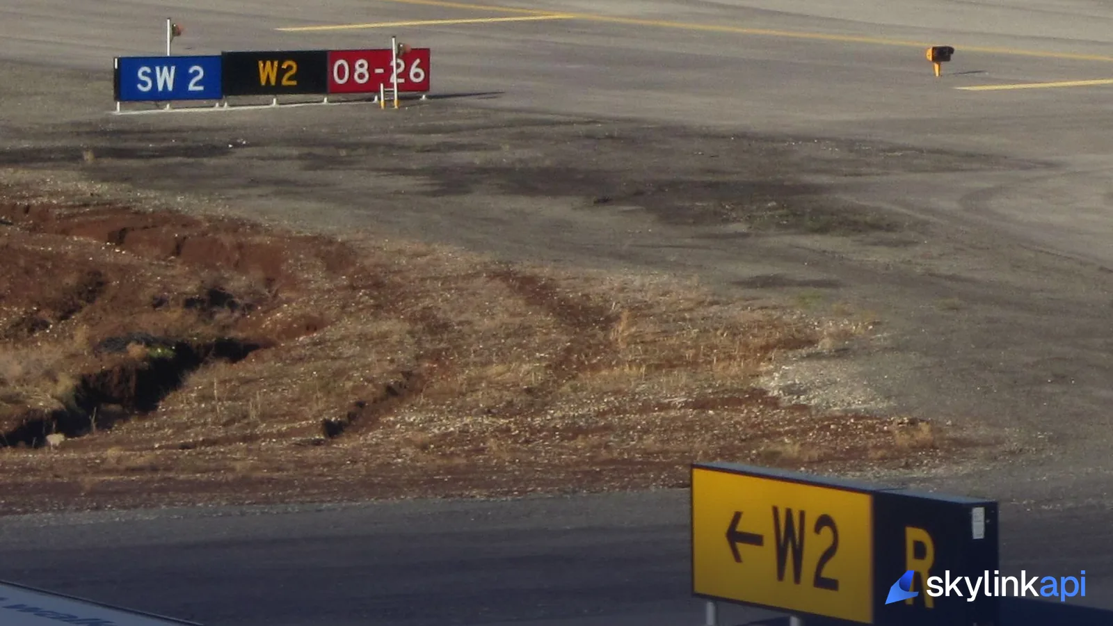 An airport taxiway guidance sign