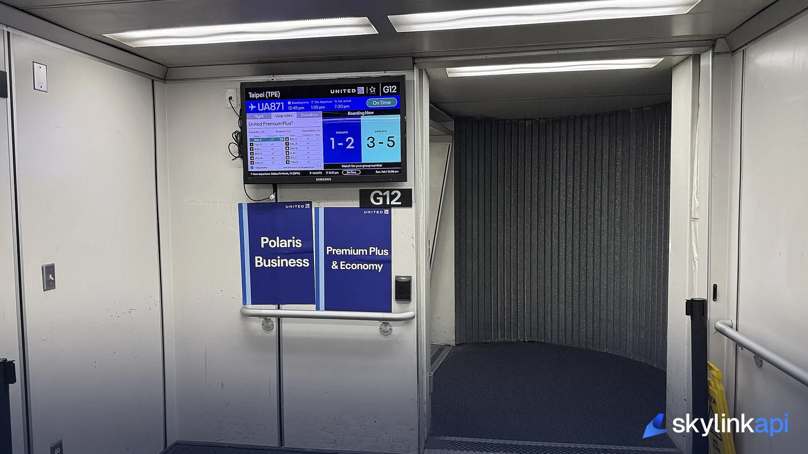 A gate display at San Francisco International Airport