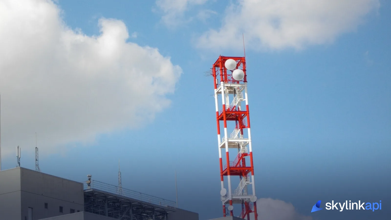 A receiving antenna against the sky